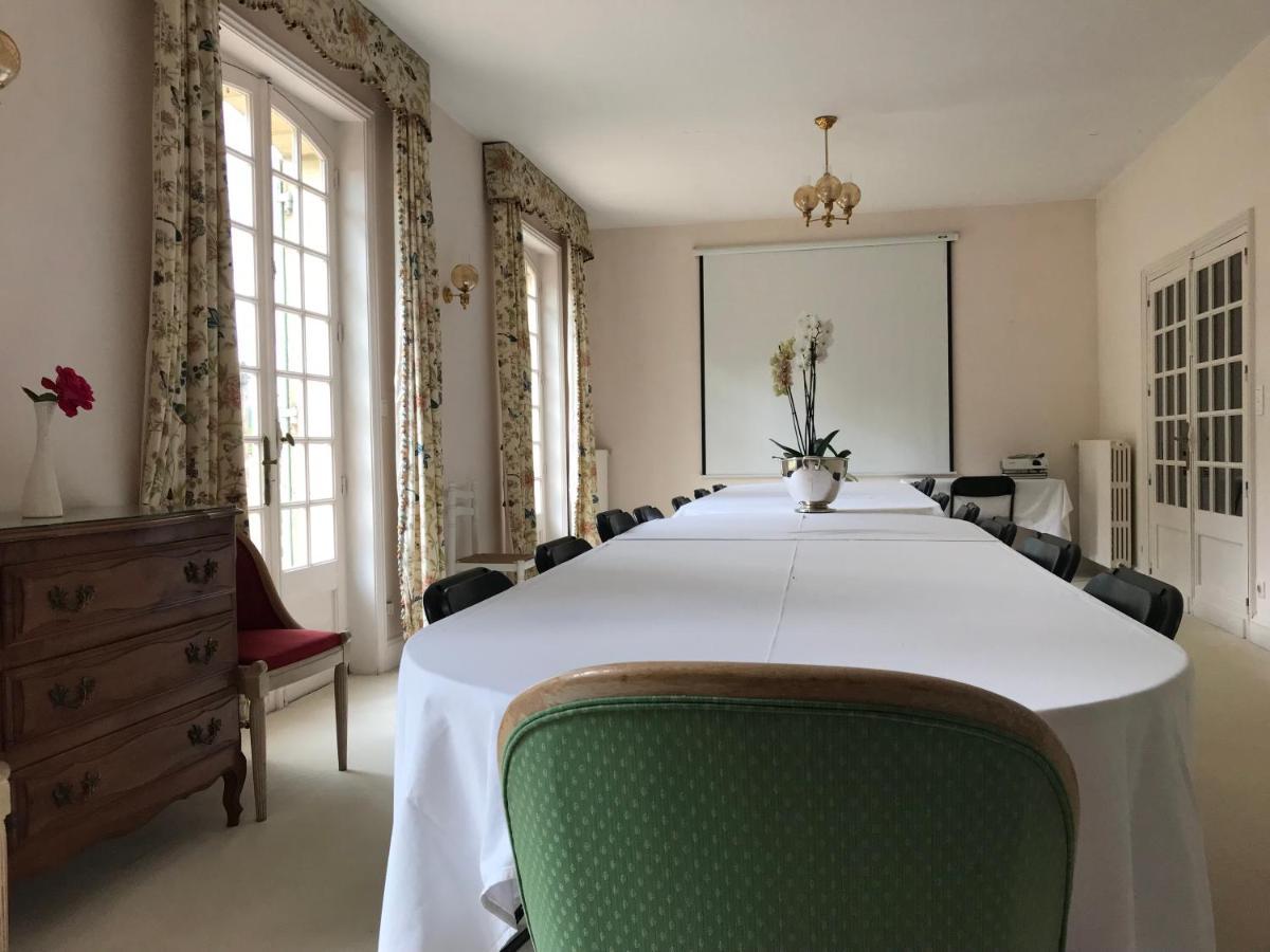 Hotel Restaurant Le Centenaire Les Eyzies Dış mekan fotoğraf