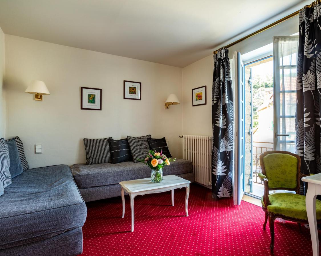 Hotel Restaurant Le Centenaire Les Eyzies Dış mekan fotoğraf