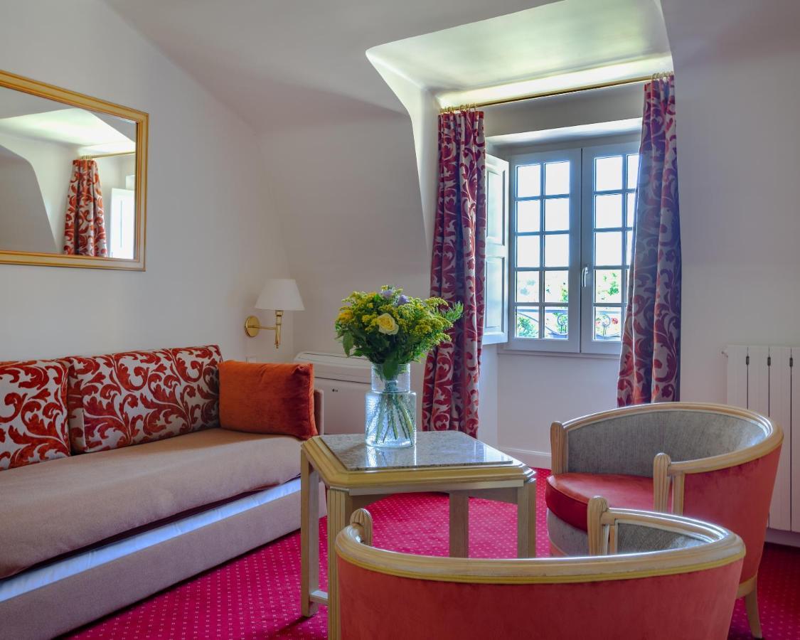 Hotel Restaurant Le Centenaire Les Eyzies Dış mekan fotoğraf