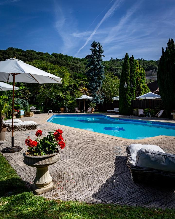 Hotel Restaurant Le Centenaire Les Eyzies Dış mekan fotoğraf